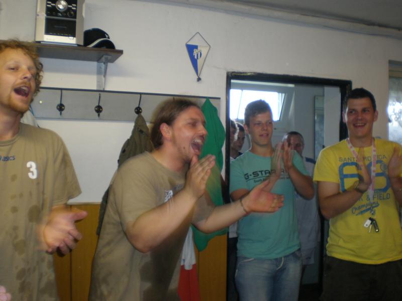 Radost v kabině po postupu do III.třídy červen 2010